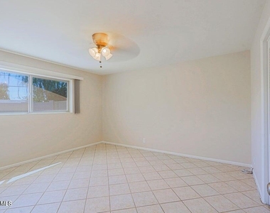 6203 N 12th Place - Photo Thumbnail 12