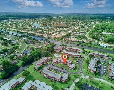 12021 W Greenway Drive - Photo Thumbnail 49