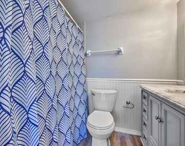 12021 W Greenway Drive - Photo Thumbnail 34