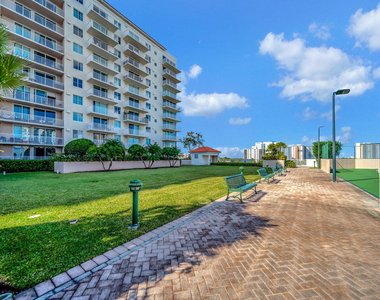 3020 Ne 32nd Avenue - Photo Thumbnail 34
