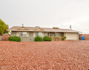 3417 W Marlette Avenue - Photo Thumbnail 5