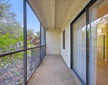 150 Pineview Road - Photo Thumbnail 1