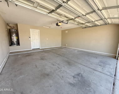 9821 W Yukon Drive - Photo Thumbnail 30