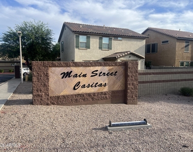 5643 E Alder Avenue - Photo Thumbnail 4