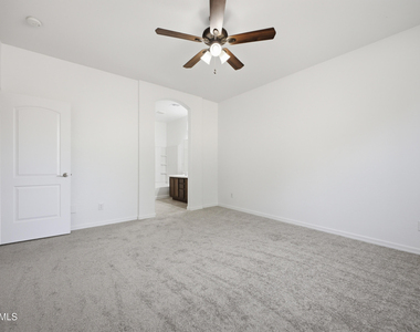 5643 E Alder Avenue - Photo Thumbnail 19
