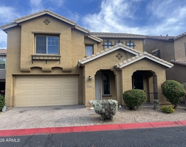 5643 E Alder Avenue - Photo Thumbnail 3