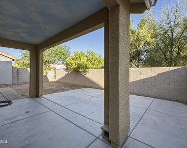 5643 E Alder Avenue - Photo Thumbnail 30