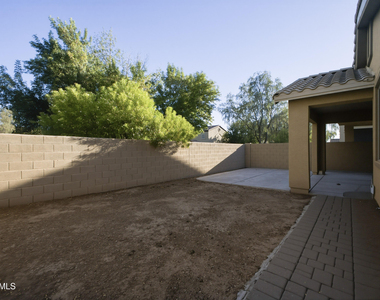 5643 E Alder Avenue - Photo Thumbnail 32