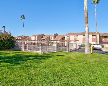 7550 N 12th Street - Photo Thumbnail 37
