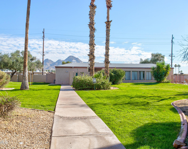 7550 N 12th Street - Photo Thumbnail 7