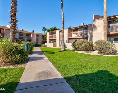 7550 N 12th Street - Photo Thumbnail 5
