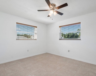 4271 Empress Street - Photo Thumbnail 10