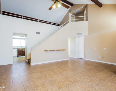 16215 N 16th Street - Photo Thumbnail 2