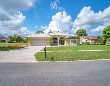 4100 Temple Street - Photo Thumbnail 2