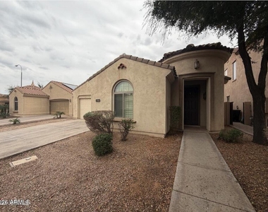 421 W Wisteria Place - Photo Thumbnail 1