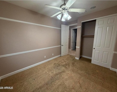 421 W Wisteria Place - Photo Thumbnail 37