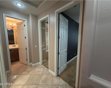 421 W Wisteria Place - Photo Thumbnail 30