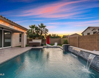 22218 E Cherrywood Drive - Photo Thumbnail 26