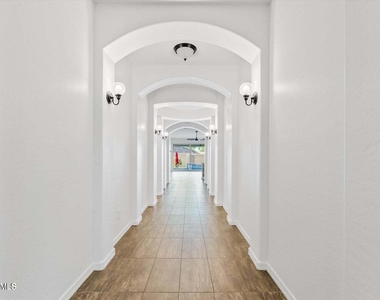 22218 E Cherrywood Drive - Photo Thumbnail 3