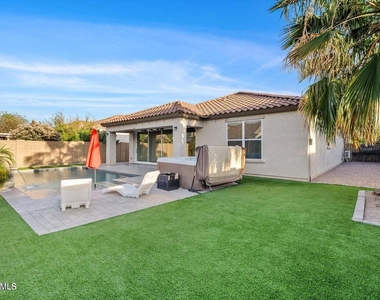 22218 E Cherrywood Drive - Photo Thumbnail 25