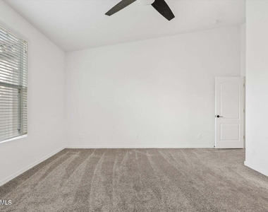 22218 E Cherrywood Drive - Photo Thumbnail 20