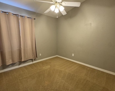724 S Beck Avenue - Photo Thumbnail 7