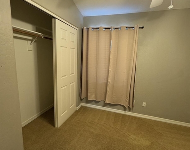 724 S Beck Avenue - Photo Thumbnail 9