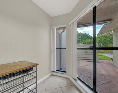 6371 Toulon Drive - Photo Thumbnail 14