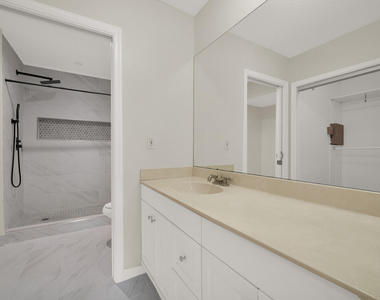 6371 Toulon Drive - Photo Thumbnail 19