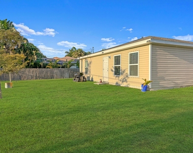 1958 Se Floresta Drive - Photo Thumbnail 31