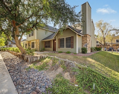 4849 E Kachina Trail - Photo Thumbnail 2