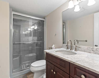 2615 Ne 1st Court - Photo Thumbnail 25