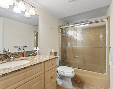 2615 Ne 1st Court - Photo Thumbnail 27