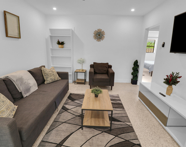 210 Sw 11th Street - Photo Thumbnail 2