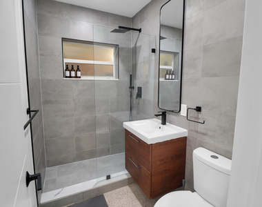 210 Sw 11th Street - Photo Thumbnail 9