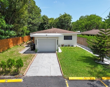 210 Sw 11th Street - Photo Thumbnail 15