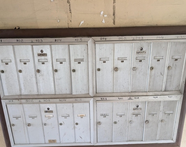 680 Miller Drive - Photo Thumbnail 16