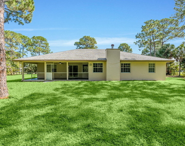 16628 Valencia Boulevard - Photo Thumbnail 30