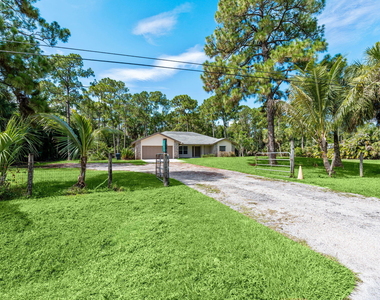 16628 Valencia Boulevard - Photo Thumbnail 35