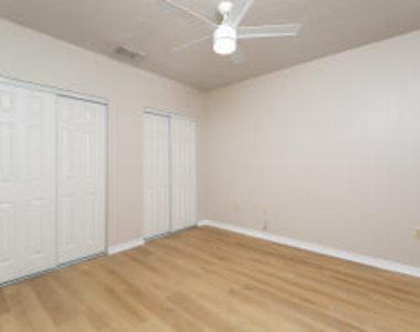 140 Sw Peacock Boulevard - Photo Thumbnail 25