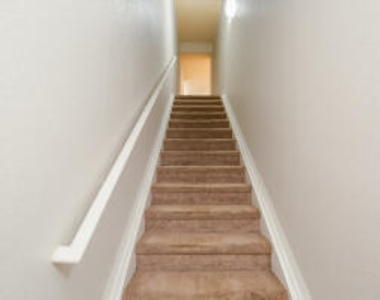 140 Sw Peacock Boulevard - Photo Thumbnail 31