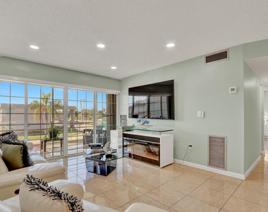 502 Davis Road - Photo Thumbnail 5