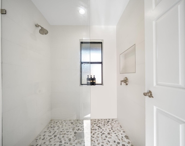 13659 Ishnala Circle - Photo Thumbnail 14