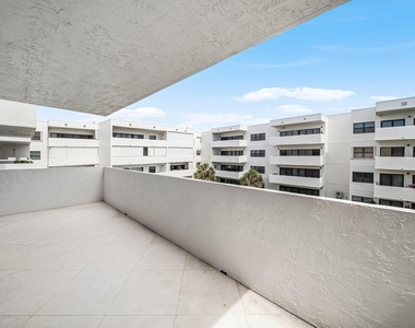330 Se 20th Avenue - Photo Thumbnail 26