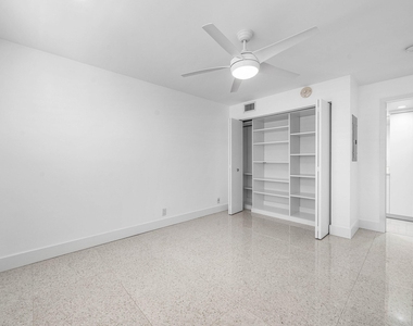 330 Se 20th Avenue - Photo Thumbnail 20
