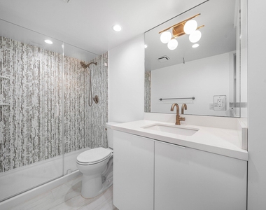 330 Se 20th Avenue - Photo Thumbnail 22