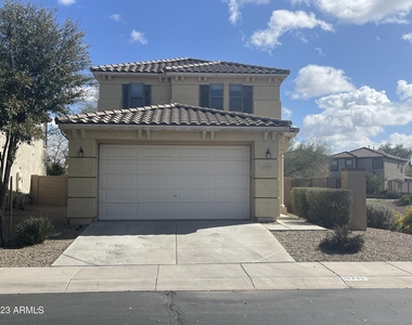 18235 N Alicia Court - Photo Thumbnail 2