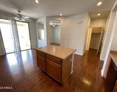 18235 N Alicia Court - Photo Thumbnail 4