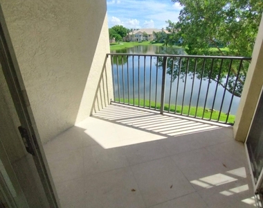 2307 Belmont Lane - Photo Thumbnail 8