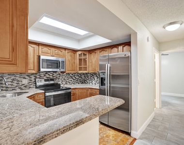 4260 Village Drive - Photo Thumbnail 4